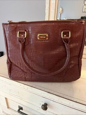 Nine West purse
